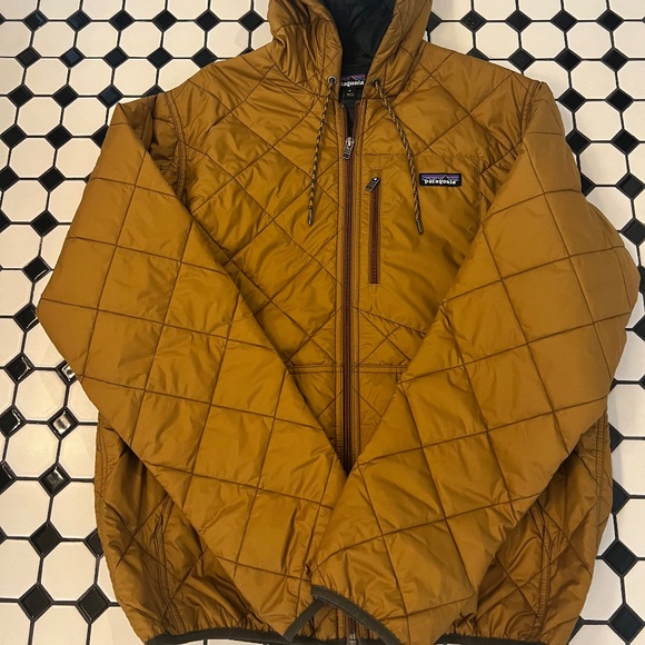 Patagonia Diamond Quilted Insulated Bomber Hoody - Men's Medium - Picture 2 of 4